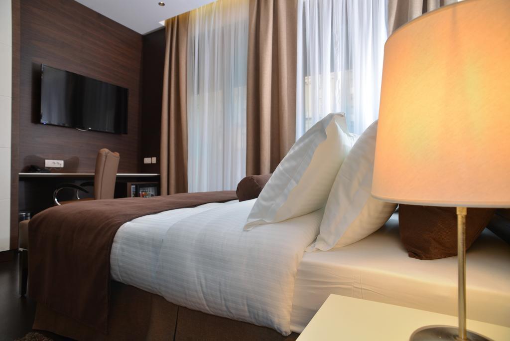 Belgreat Premium Suites Belgrado Quarto foto